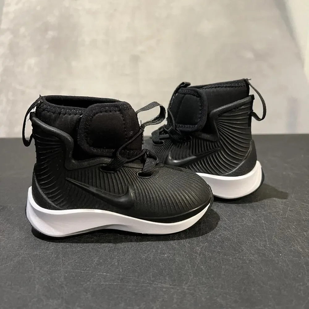 Nike Binzie Boot Toddler Size 4C Black Slip-On Hook & Loop Sneakers BQ5382-002